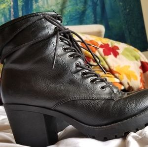 Zigisoho Black Heel Moto Zip Lace-Up Boots, US W 9